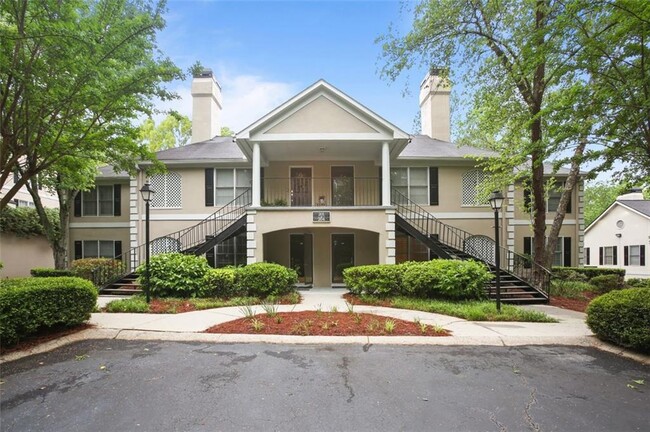 Primary Photo - 202 Peachtree Forest Dr
