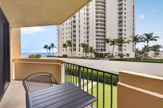 Building Photo - 2800 N Ocean Dr