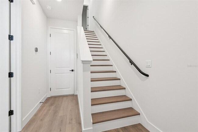 Building Photo - 3133 4th Ter N