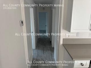 Building Photo - 624 Persimmon Way