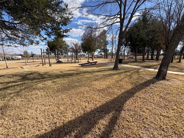 Building Photo - 1904 Tawny Dr