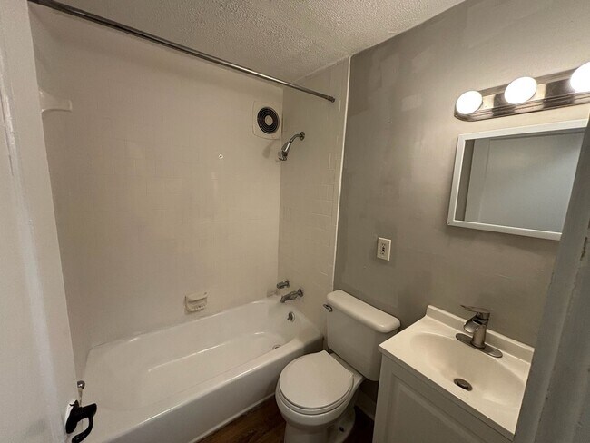 Building Photo - Where Style Meets Serenity — A Spacious, Charming Home in an Unbeatable Central Location