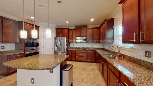 Building Photo - 2588 Cody Dr