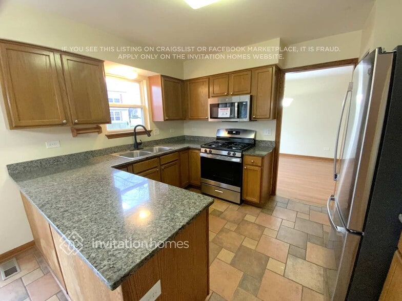 Building Photo - 153 Wedgeport Ct