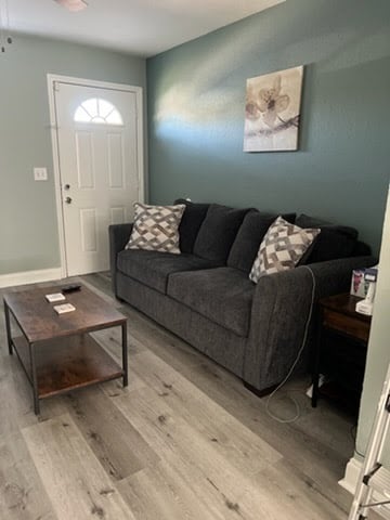 Building Photo - 503 E Columbus Dr