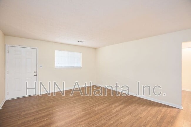 Building Photo - 4370 Springwood Terrace