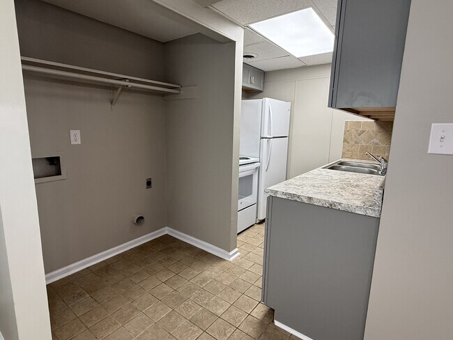 Building Photo - 4908 Charwood Trail NW
