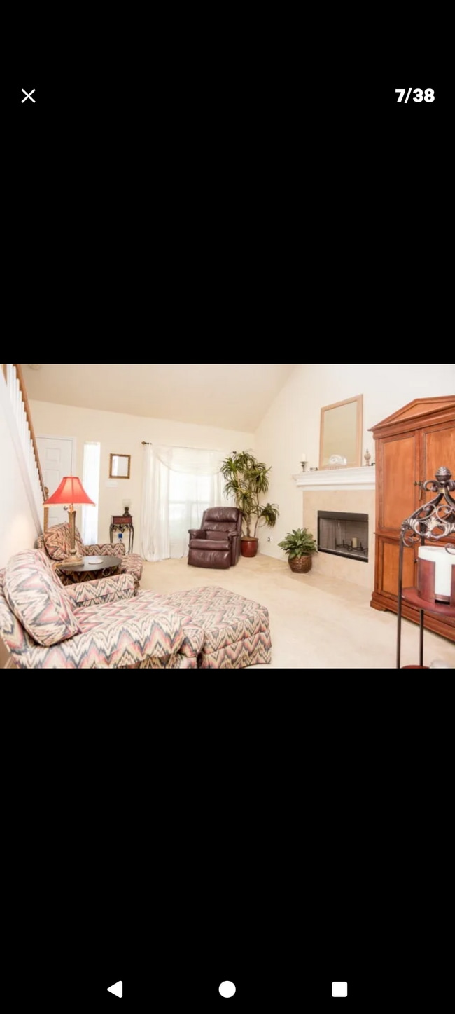 Building Photo - 2022 Ridge View Dr