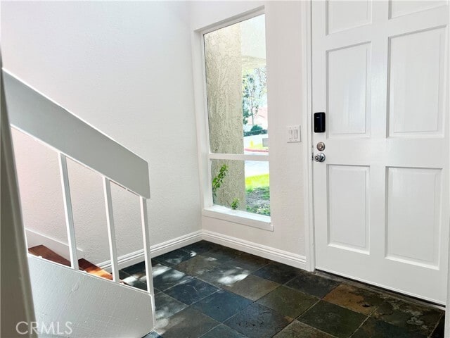 Building Photo - 27521 Nivelada