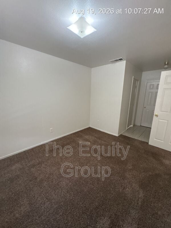 Building Photo - 1340 S Santa Fe St