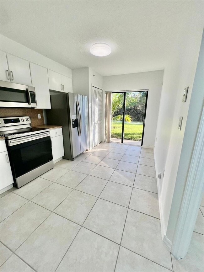 Building Photo - 22621 SW 88th Pl