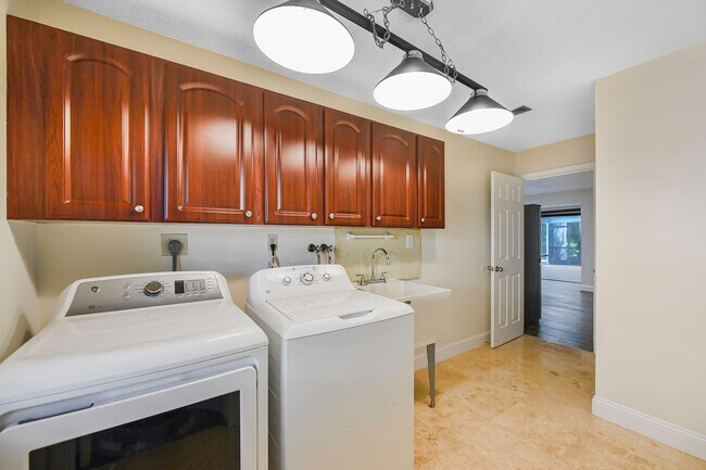 Building Photo - 8385 NW 14th St