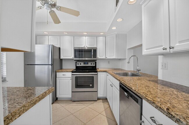 Building Photo - 2717 Florida Blvd