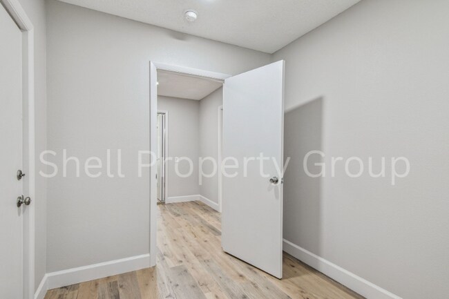 Building Photo - 16901 Melba Ln