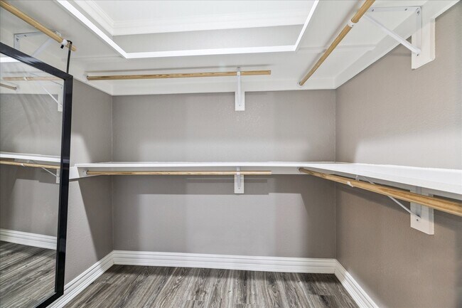 Building Photo - 11550 Chimney Rock Rd