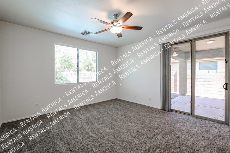 Building Photo - 6946 W Harwell Rd