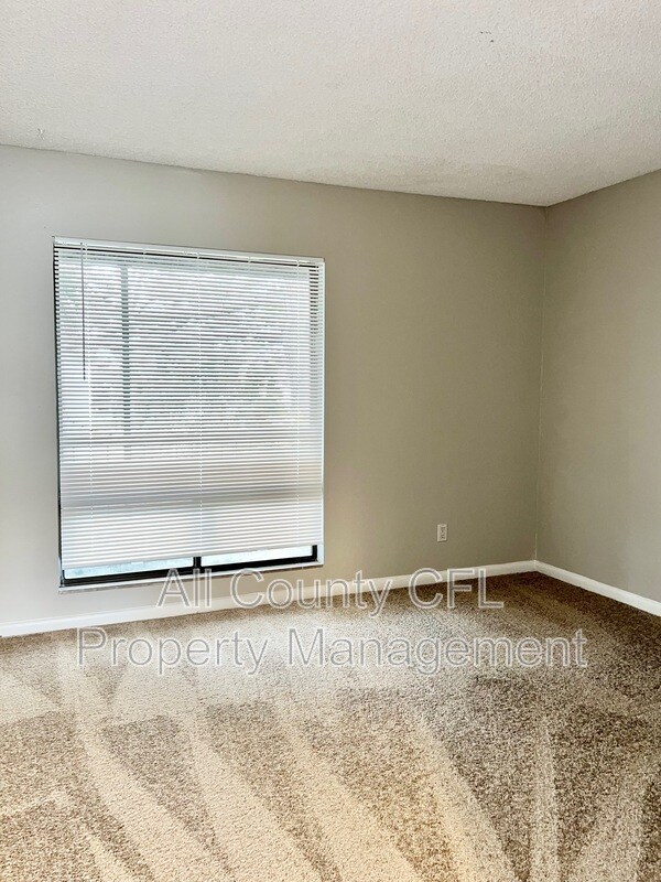 Building Photo - 4371 Aqua Vista Dr