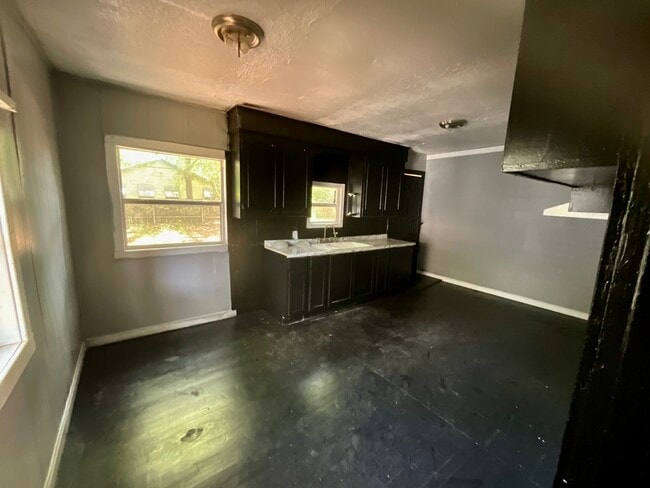 Building Photo - 2 Bedroom 1 Bathroom/Springhill,La