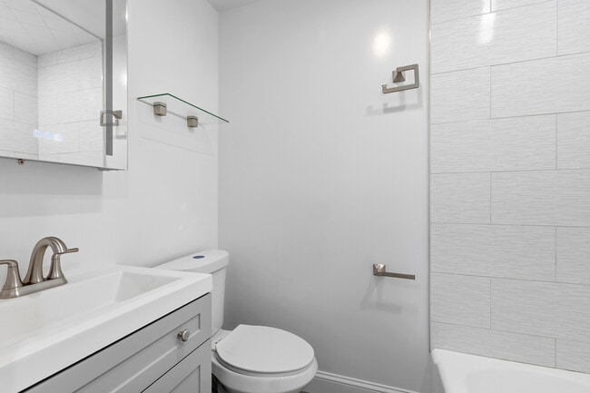 Building Photo - 56 S Highland Ave