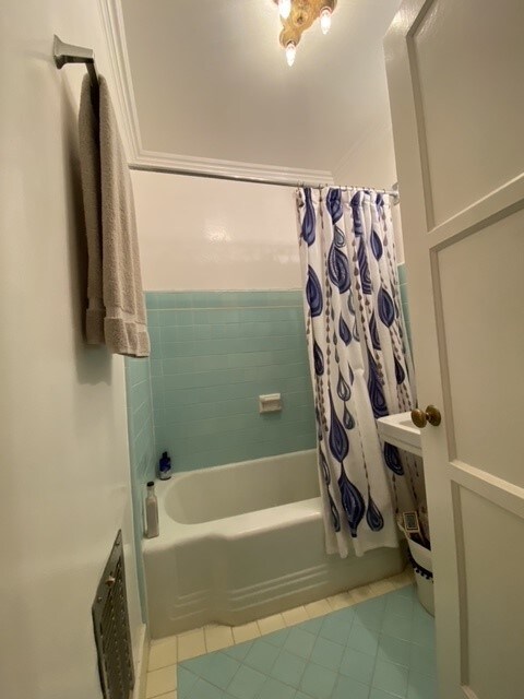 Building Photo - 4024-4028 Los Feliz Blvd