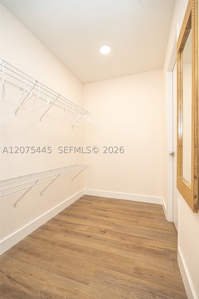 Building Photo - 1201 S Ocean Dr