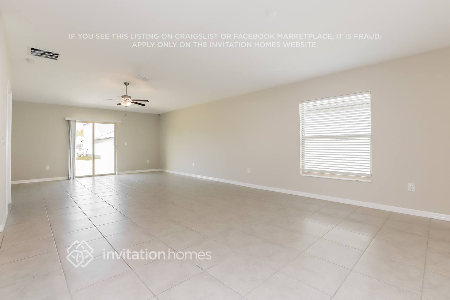 Building Photo - 1545 Blue Rose Dr