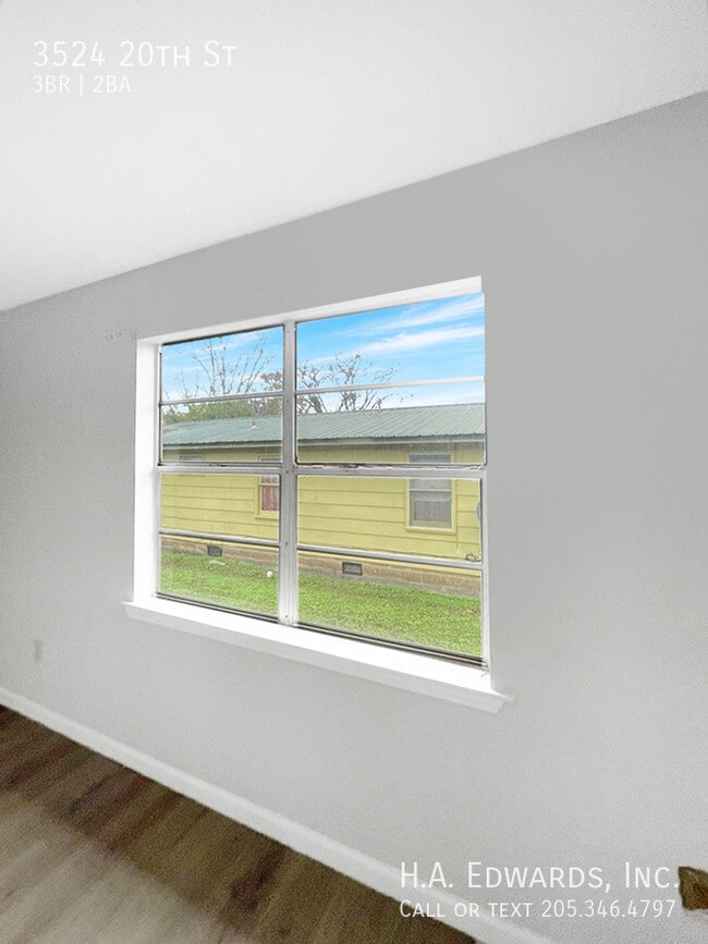 Building Photo - 3524 20th St