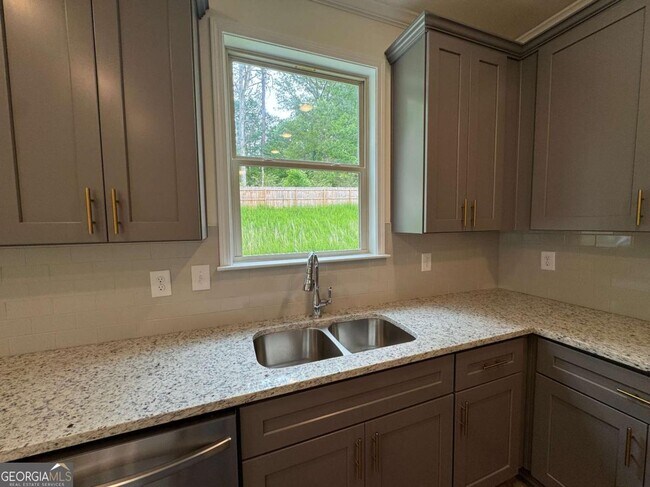 Building Photo - 3677 Lockaby Way