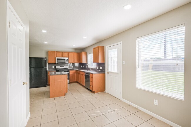 Building Photo - 5626 Calm Ct
