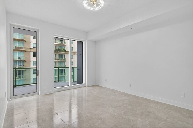 Building Photo - 24th Floor Condo Unit