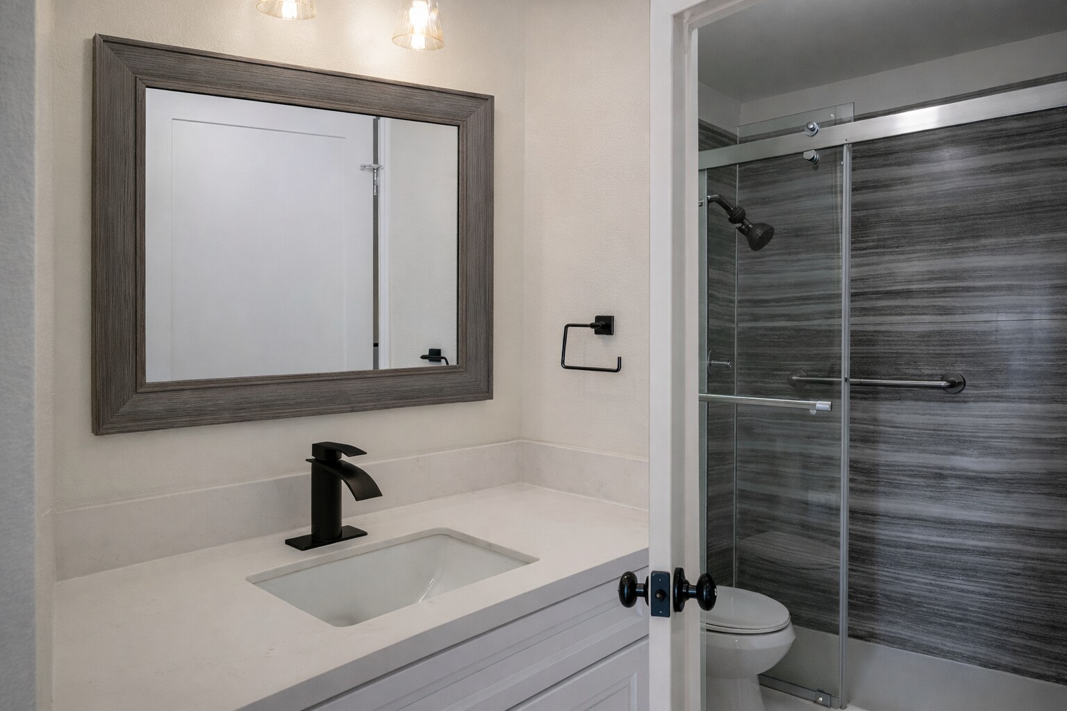 Primary Room Bath - 17161 Alva Rd