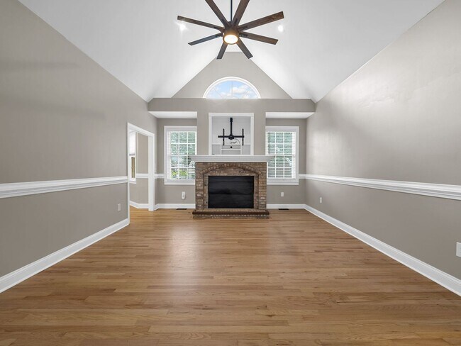 Building Photo - 708 Symmetry Ct