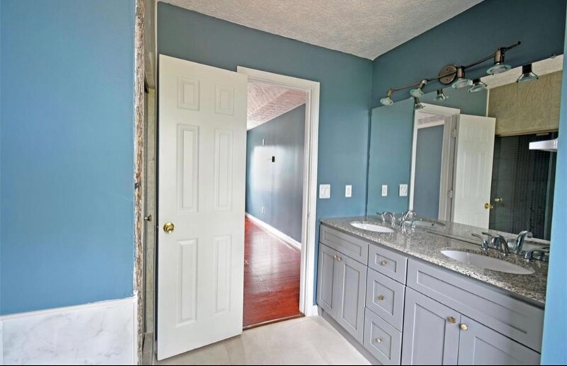 Building Photo - 2605 Waterford Park Dr