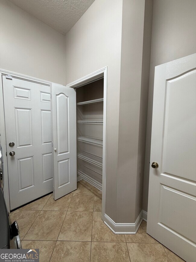 Building Photo - 108 Heron's Nest Cir