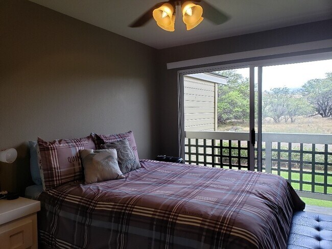 Building Photo - Beautiful Fully Furnished Condo