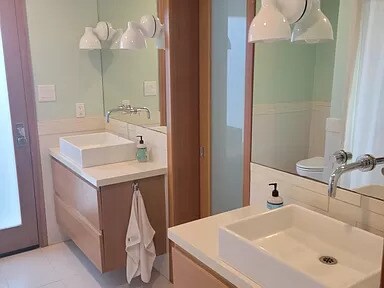 Building Photo - 1295 E Santa Clara St