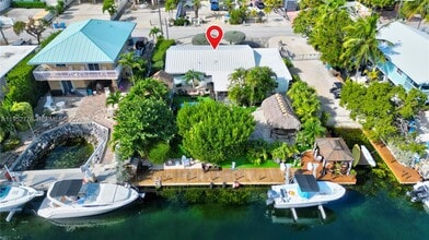 Building Photo - 150 Azalea St