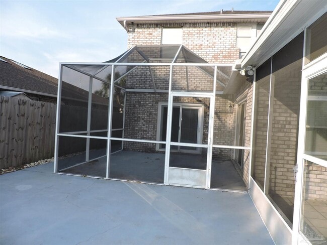 Building Photo - 6423 Lake Charlene Ln