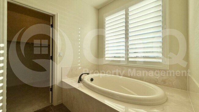 Building Photo - 7761 W Adam Ave