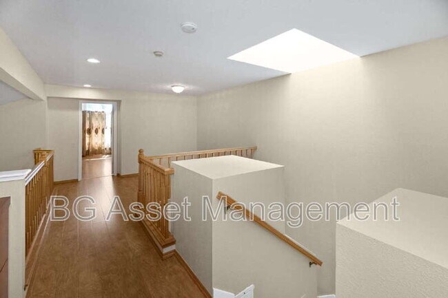 Building Photo - 176 Scotts Valley
