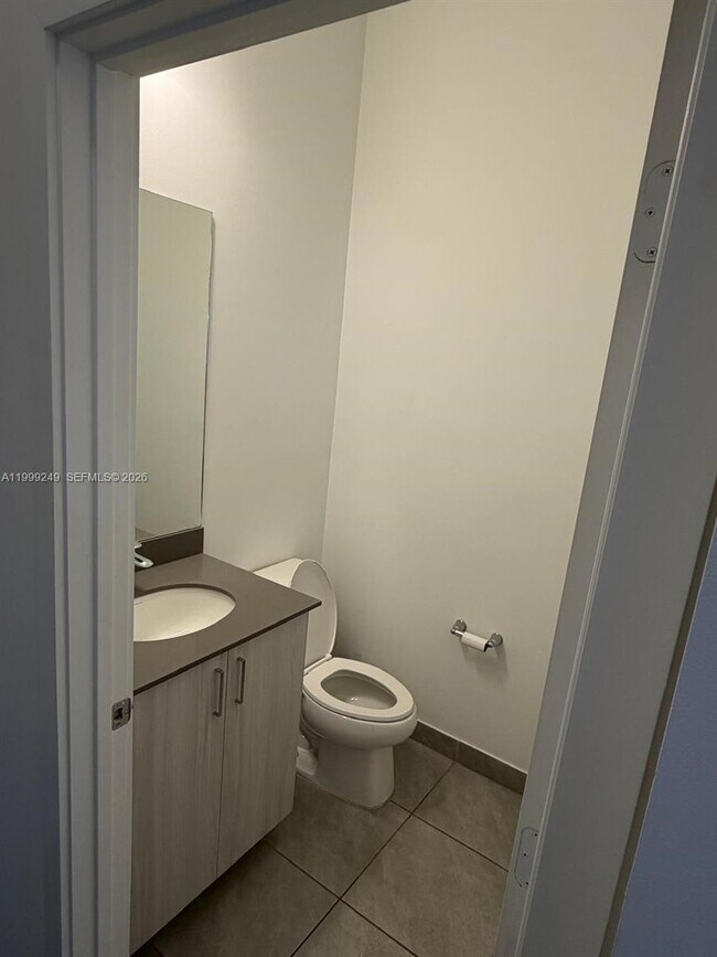 Building Photo - 5669 CERVA LN Ave