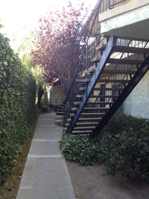Building Photo - 2816 W 182nd St