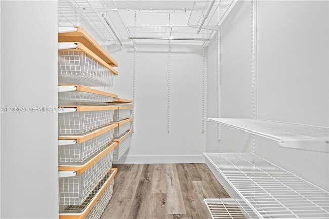 Building Photo - 6141 NW 115th Pl