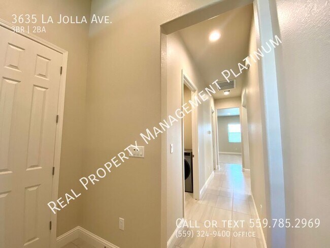 Building Photo - 3635 La Jolla Ave