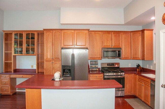 Building Photo - 21672 Kings Crossing Terrace