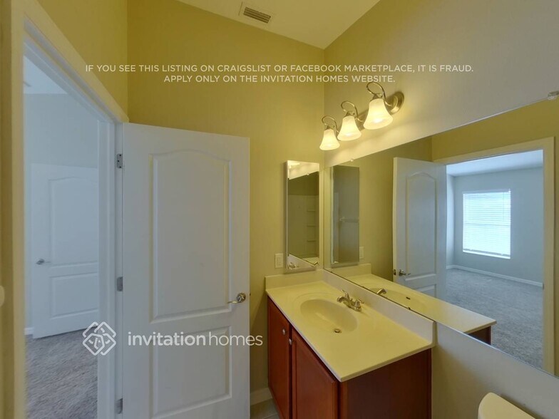 Building Photo - 4253 Warwick Hills Dr
