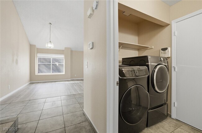 Building Photo - 4415 Chipwood Ct