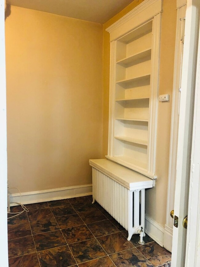 Building Photo - 111 N Arthur Ashe Blvd