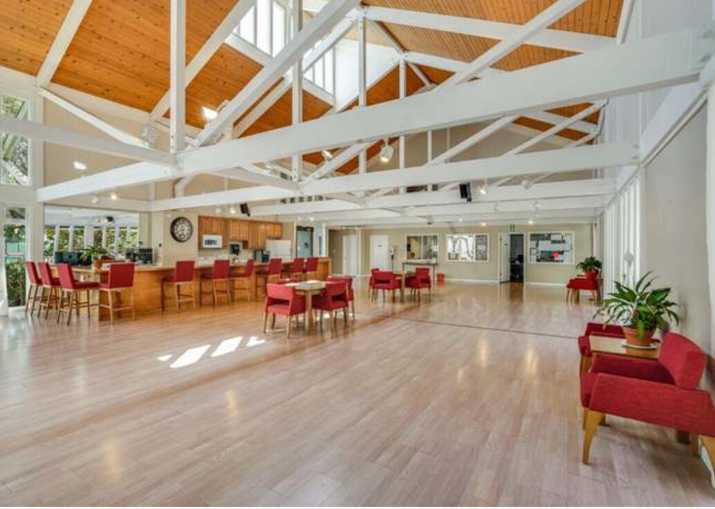 Building Photo - 417 Piccadilly Pl