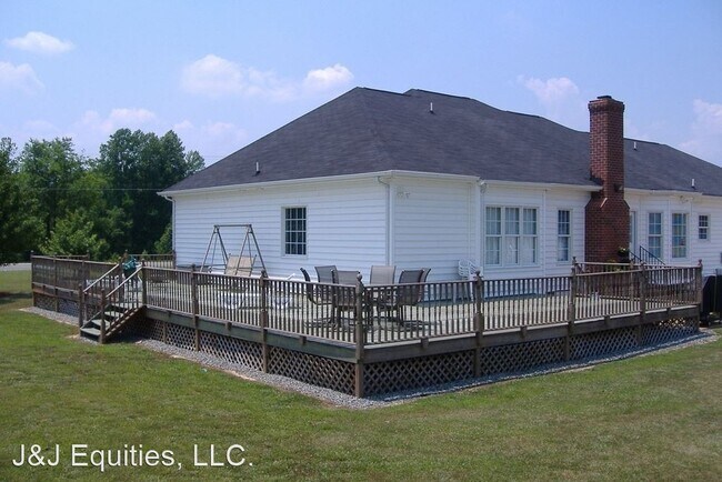 Building Photo - 3 br, 3 bath House - 5078 Charles City Rd